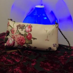 Women shoulder bag